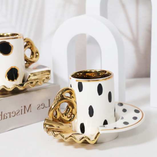 فناجين قهوة